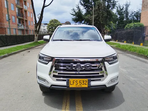 Jac T8 2000cm3 4x4 Modelo 2023 11000km Excelente Estado.