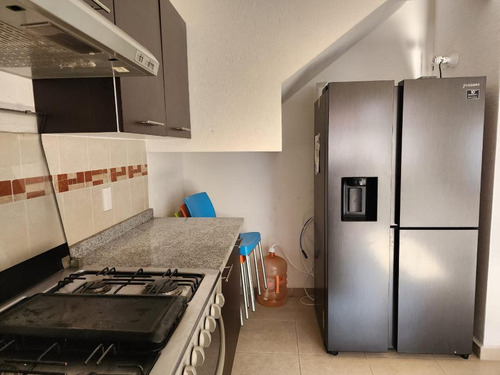 Casa En Renta En Colonia San Mateo Otzacatipan, Toluca, Estado De México