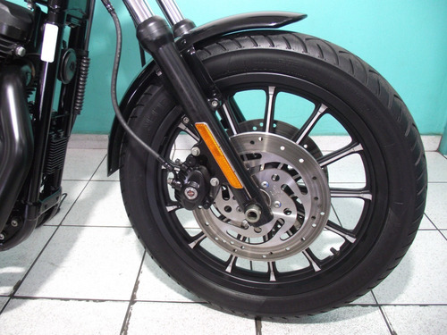 Imagem 8 de 10 de Harley Davidson Sportster Xl 883 R