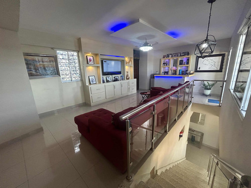 Vendo Penthouse 5to Piso Ascensor En Los Restauradores Ad22