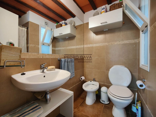 Imagen 16 de 29 de Hermosa Casa A La Venta En Punta Fría, Muy Próxima Al Mar Y Playa De San Francisco