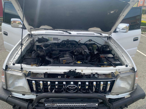 Imagen 14 de 14 de Toyota Prado Meru