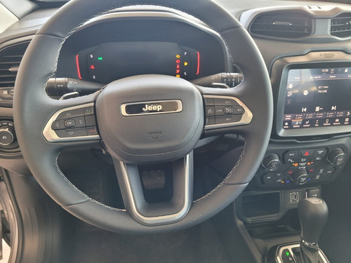 Imagen 6 de 25 de Jeep Renegade 1.3 T270 Longitude 0km 2023