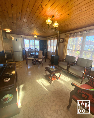 Casa En Venta 2d, 2b, 1 Estudio, San Sebastian