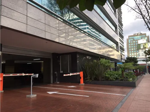 Oficina En Arriendo Chico Norte Bogota