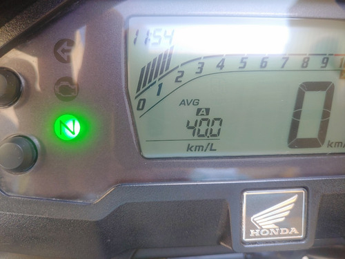 Imagem 1 de 7 de Moto