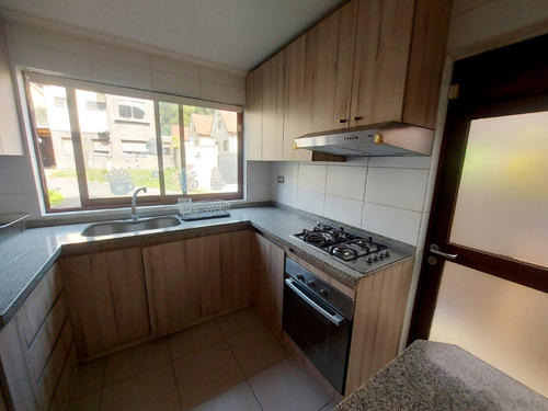 Linda Casa En Sector De Lomas De San Sebastián