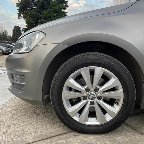 Imagen 15 de 20 de Volkswagen Golf 2016 1.4 Comfortline Tsi Dsg
