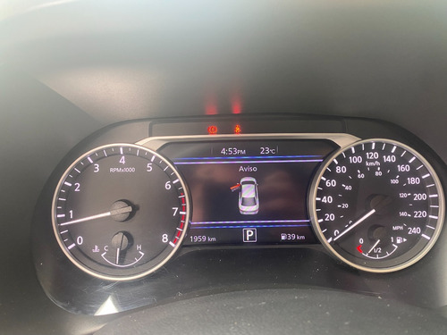 Imagen 12 de 15 de Nissan Sentra Exclusive 2021 En Excelentes Condiciones