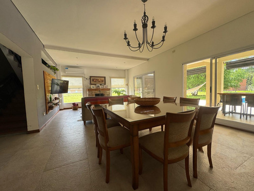 Venta Casa 7 Ambientes En Fincas De San Vicenten - Sporting