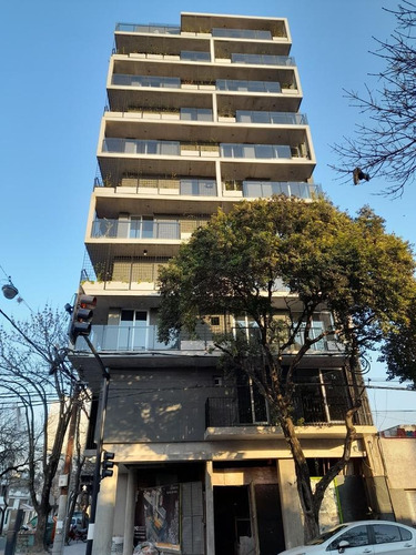 Imagen 2 de 16 de Venta - Un Dormitorio En Pozo Con Amenities - Alem 2300