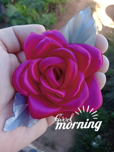 Imagen 4 de 8 de Flores Tela Razo