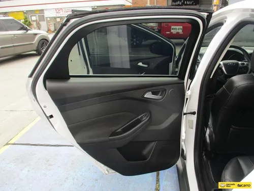 Ford Focus Titanium 2000cc At Aa