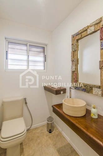 Imagen 23 de 30 de Casa De 4 Dormitorios + Piscina En La Peninsula, Punta Del Este - Punta Del Este Mansa