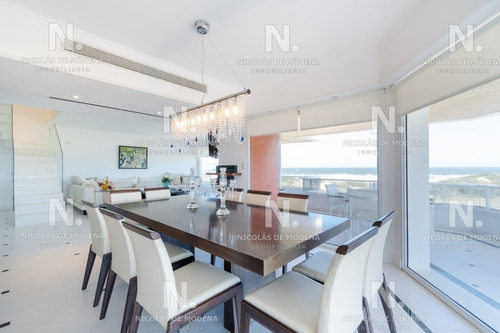 Penthouse Primera Fila Playa Brava- Ref: 3647