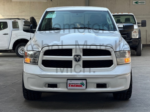 RAM Ram 5.7 Slt 2500 Trabajo 4x2 At