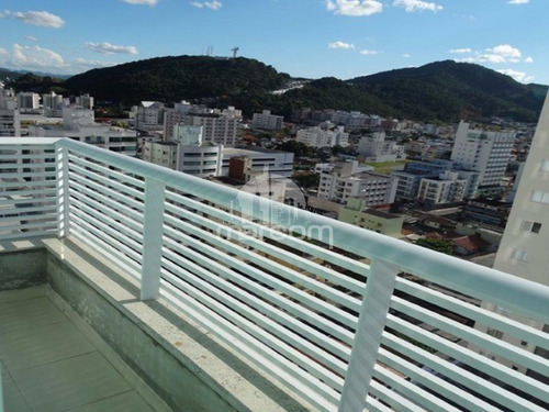 Imagem 12 de 15 de Alto Padrão, 03 Suítes, Vista Para O Mar, Bc. - Mc3-1396