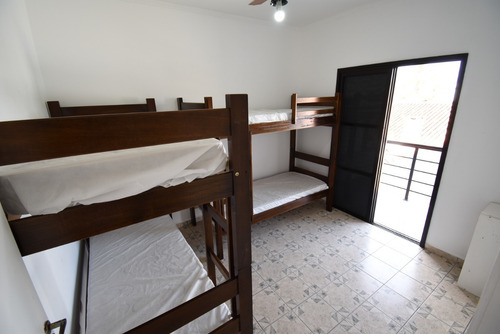 Imagem 18 de 29 de Casa Com Piscina Próximo A Praia À Venda Em Peruíbe.