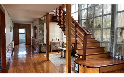 Casa En Venta De 4 Dorm. En Castro