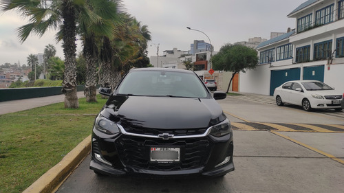 Chevrolet Onix Midnight