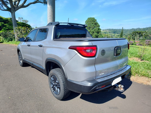Fiat Toro 1.3 Endurance 16v Turbo Flex 4x2 Aut. 4p