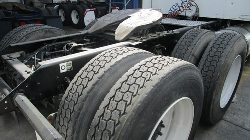 Imagen 4 de 9 de Tractocamion Kenworth T660 Nacional Mod. 2012 Motor Isx