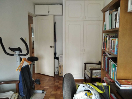 Imagen 14 de 15 de Venta Apartamento 2 Dormitorios Y Garaje Sobre 26 De Marzo Pocitos