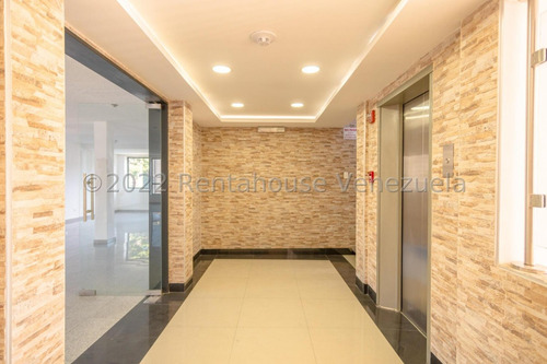 Edificio En Venta En Las Mercedes 22-22542 Yf