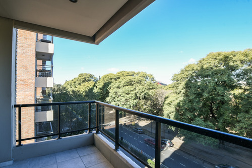 Venta - Departamento De Un Dormitorio Con Amenities En Avenida Pellegrini, Rosario