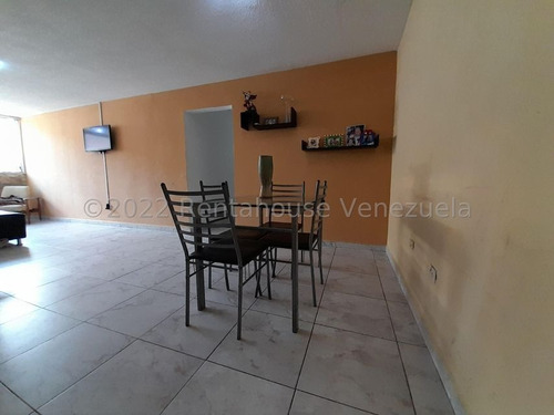 Imagen 2 de 11 de Apartamento En Venta En Turmero Los Nisperos Db 23-599