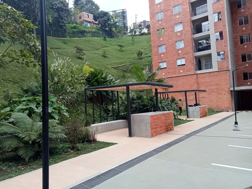 Imagen 17 de 18 de Apartamento En Venta Las Lomitas Sabaneta