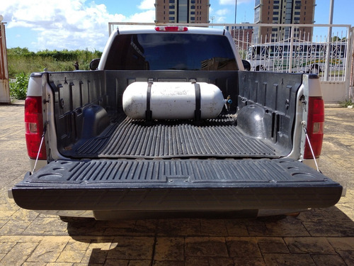 Imagen 6 de 16 de Chevrolet Silverado Ls 4x2 - Automatica