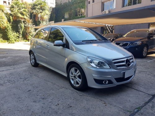 Mercedes Benz B200