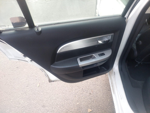 Chrysler Cirrus Touring L4 R-17 At