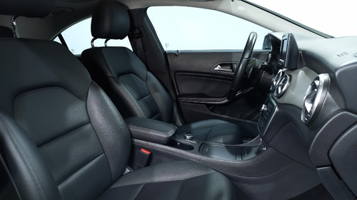 Imagen 13 de 15 de Mercedes Benz Clase Cla200 1.6 Limited Plus - 294421
