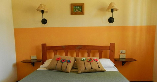 Venta Hotel 1 Dormitorio Colón Con Cochera