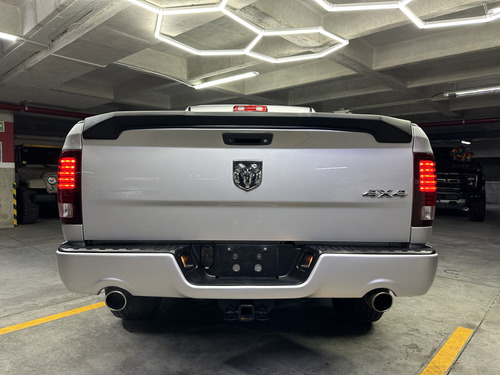 RAM Ram 2500 5.7 R/t Regular Cab 2500 4x4 At