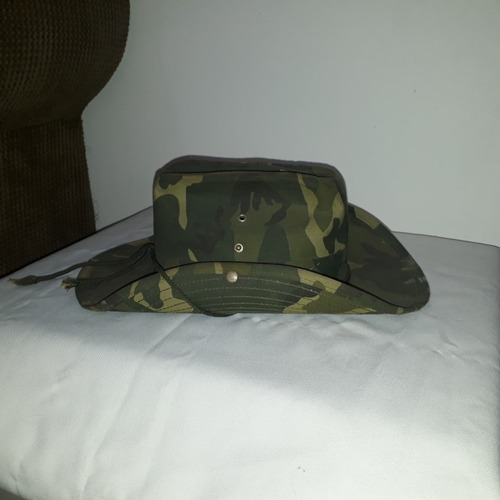 Sombrero Selvático Verde Camuflado De Ala Dura Talla 54