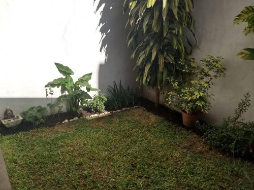 Departamento 2 Ambientes Con Patio Planta Baja