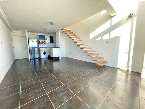 Arriendo Espectacular. Loft Estilo Duplex Con Vista Al Mar