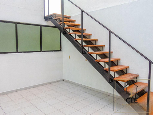 División Del Norte, Col. Del Valle Centro. 750m2. Uso Oficinas Y/o Comercio