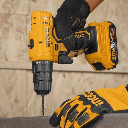 Taladro Atornillador 20 V Ingco Con 2 Baterías Torque 45 Nm Color Amarillo