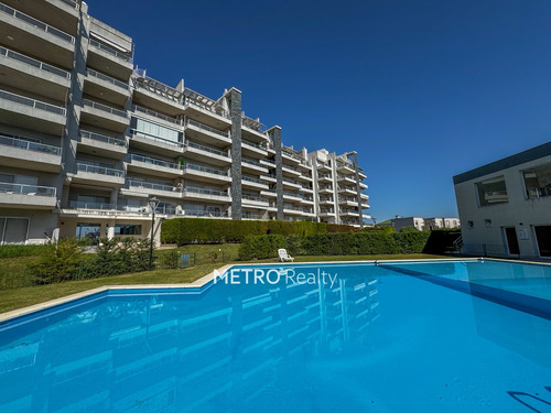 Departamento En Venta 2 Ambientes En Nordelta Con Terraza Y Al Lago, Apto Credito