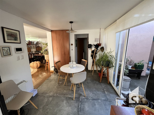 Casa Venta 4 D 3 B Rosita Renard Metro P. Gales Ñuñoa J80