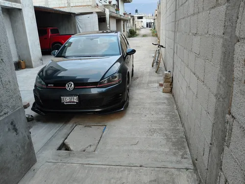 Volkswagen Golf GTI 2.0 T Piel At