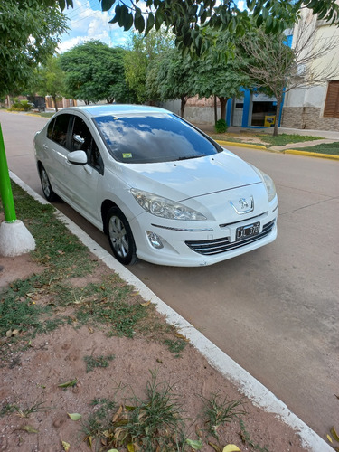 Peugeot 408 2.0 Allure 143cv