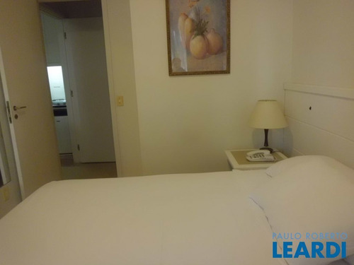 Imagem 6 de 10 de Flat - Itaim Bibi - Sp - 482306