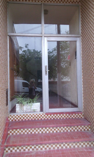 Imagen 13 de 13 de Departamento En Las Toninas Sobre La Principal A 1 Del Mar