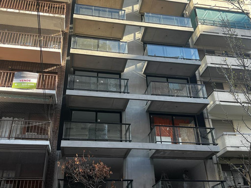 Local En Venta En Belgrano Barrancas  Zona Con Alta Densidad De Población