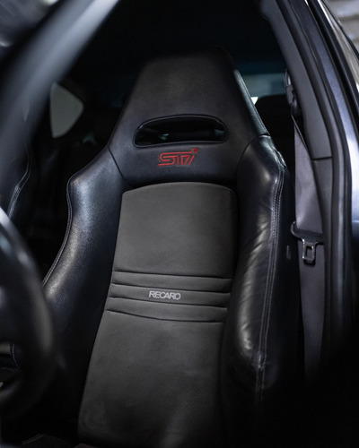 Subaru Impreza 2.5 Sedan Sti-300 Mt